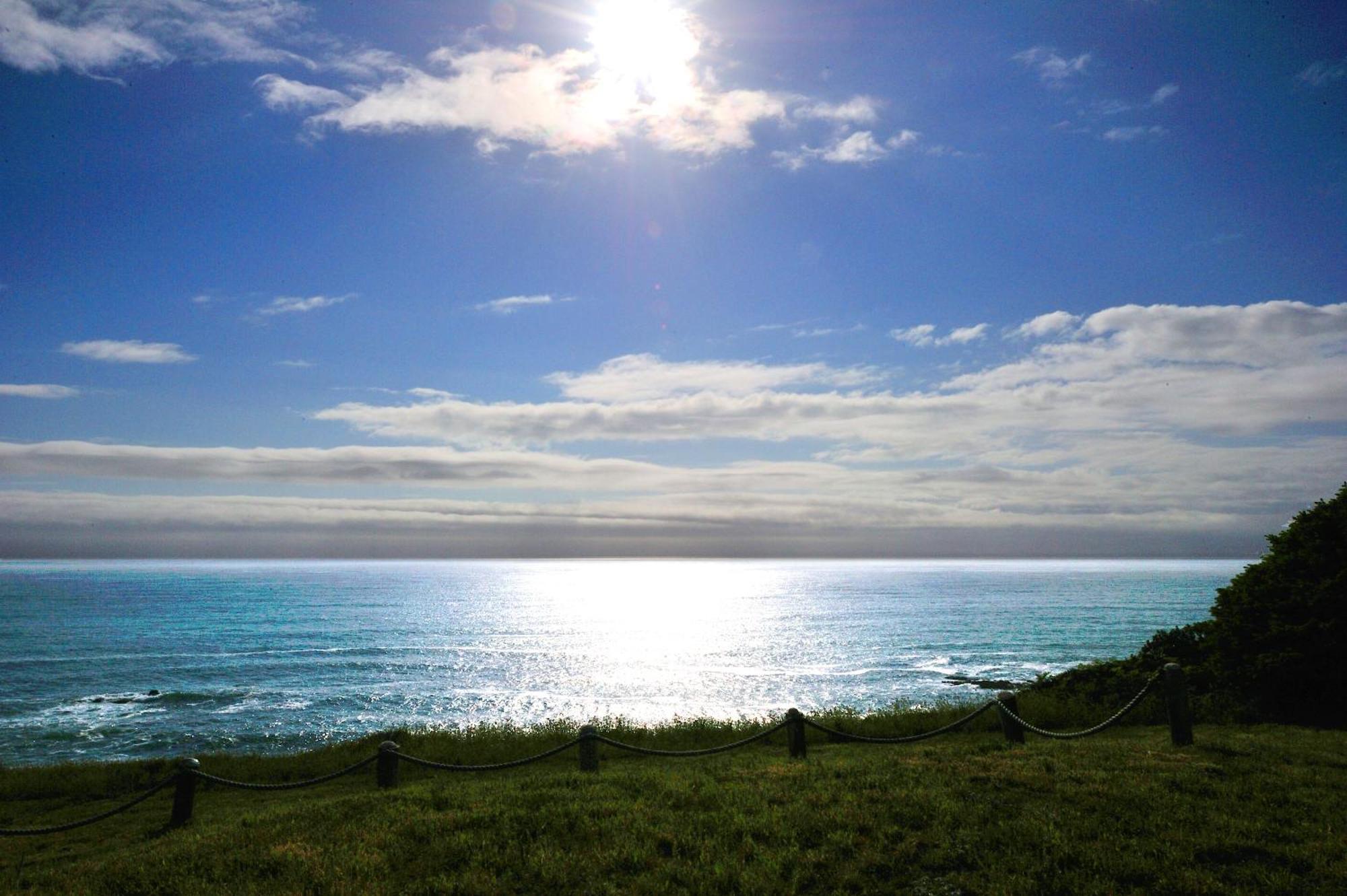 Amazing Oceanview 2 Bedroom Oceanfront! By Oceanviewhottubs Shelter Cove, Ca Tesla Ev Station Exterior foto